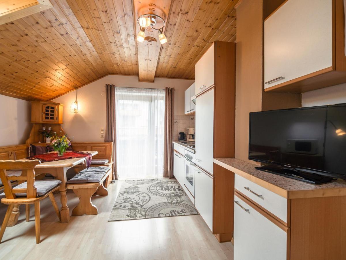 Apartment In Tr Polach Carinthia With Pool Tropolach Ngoại thất bức ảnh